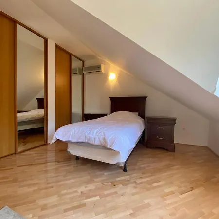 Skenderija East By Poppy