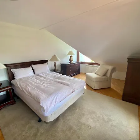 Villa Skenderija East By Poppy